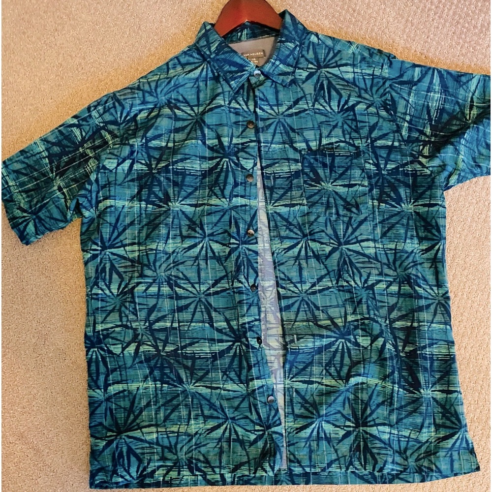 Van Heuson short sleeve shirt